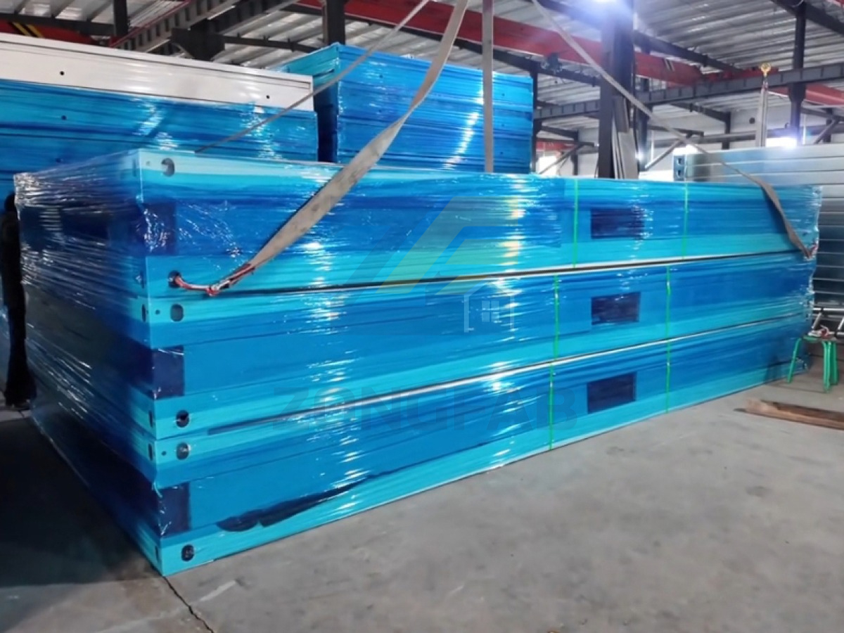 Shipping Folding House 2