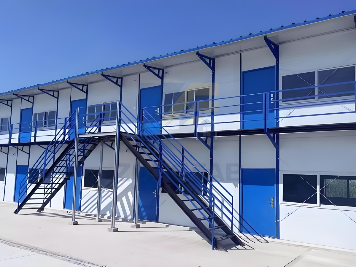 sandwich panel house (24)
